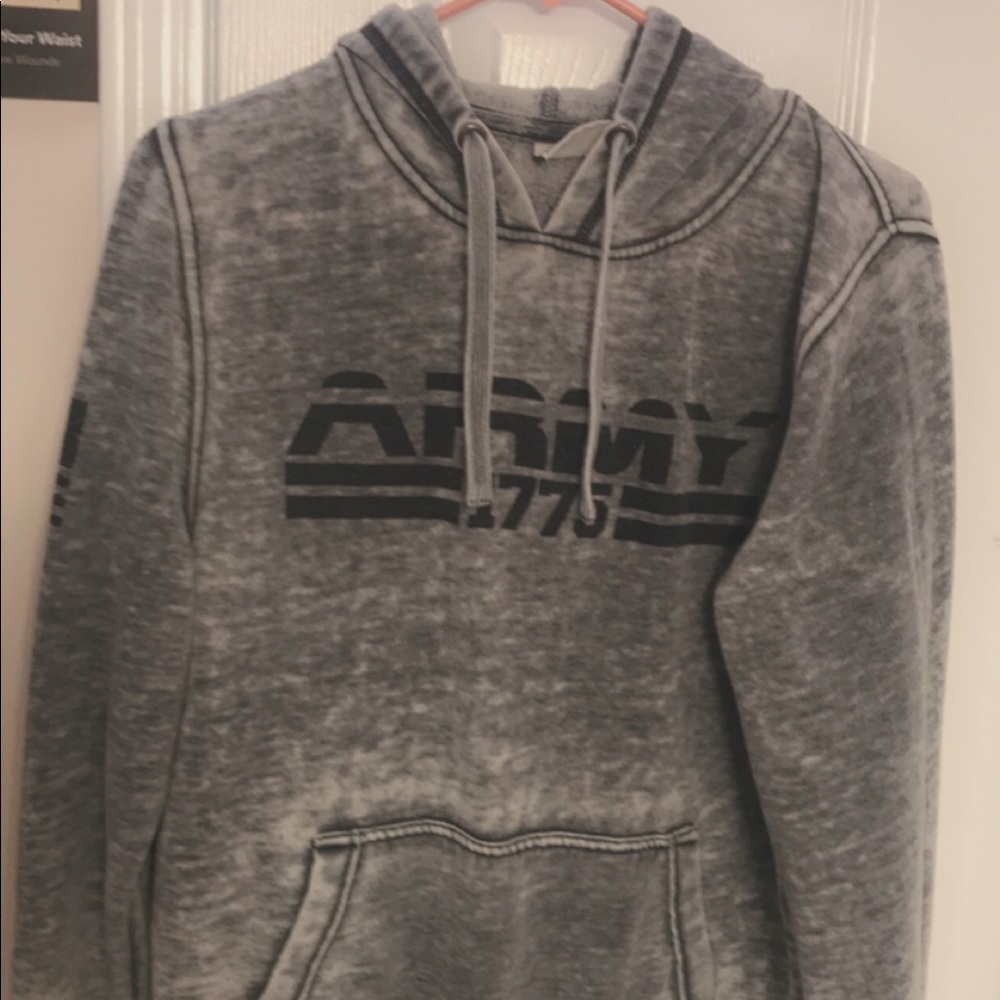 Army performance, size small, new condition